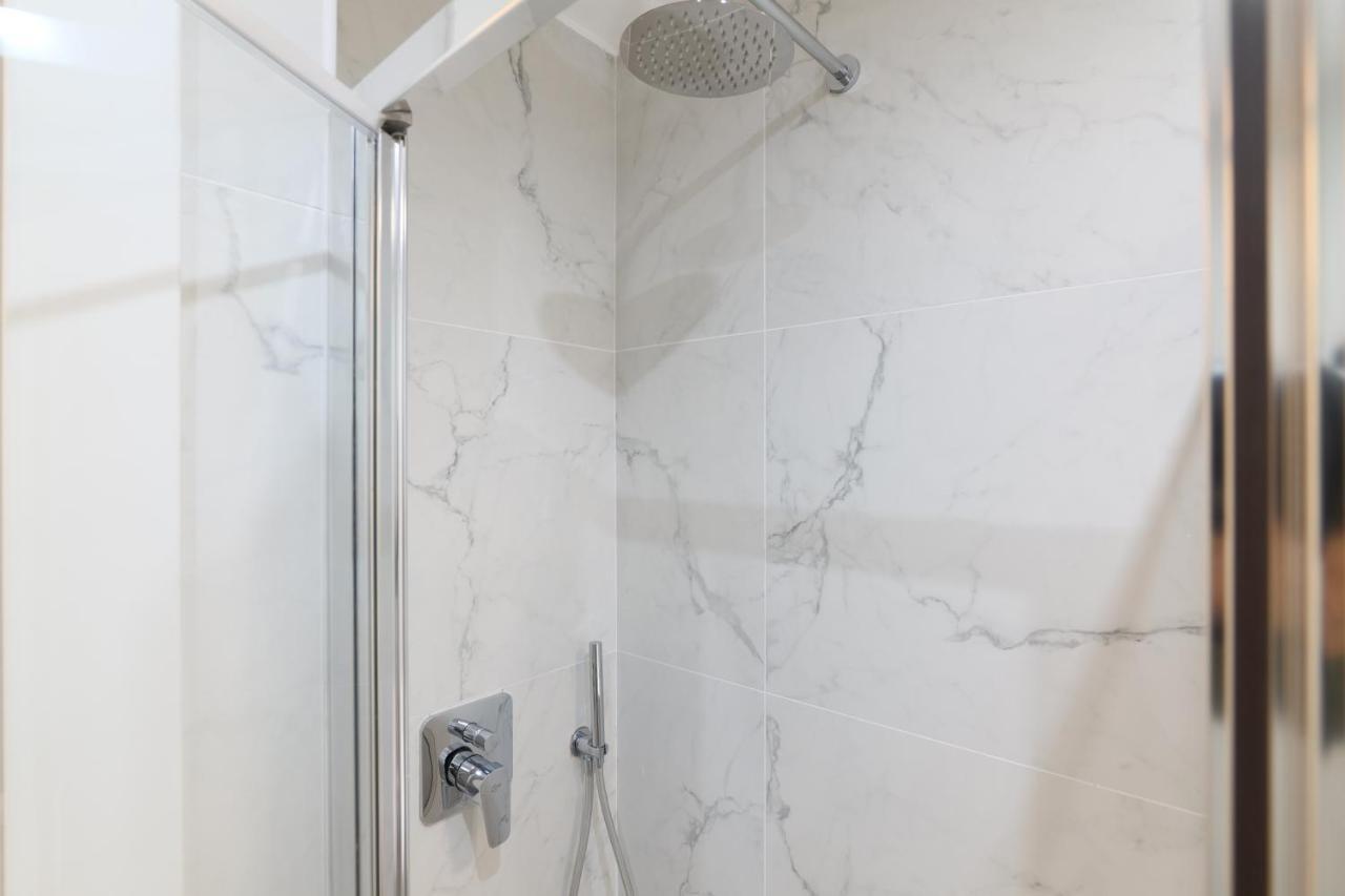 Primopiano - La Malfa Flats Apartment Милано Екстериор снимка
