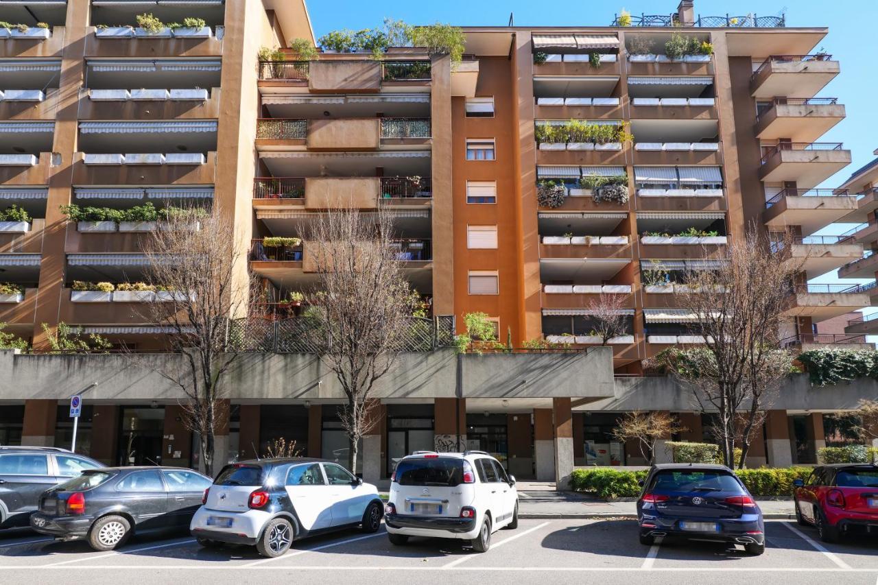 Primopiano - La Malfa Flats Apartment Милано Екстериор снимка