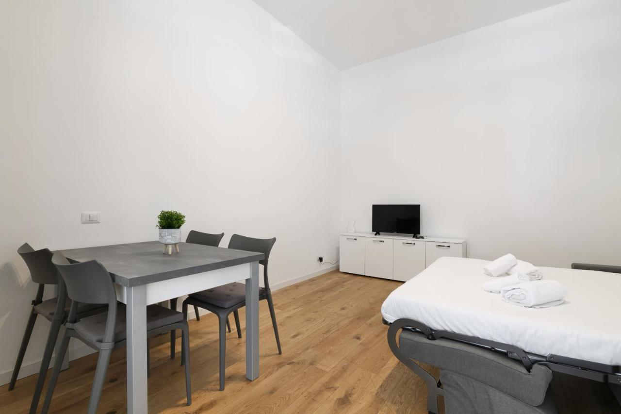 Primopiano - La Malfa Flats Apartment Милано Екстериор снимка